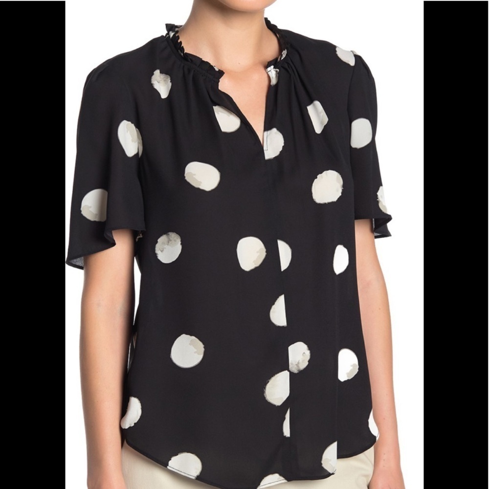 T Tahari ruffle trim top NWT
